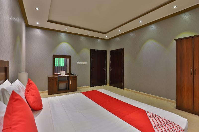 Oyo 273 Star Yanbu Hotel Suites Экстерьер фото